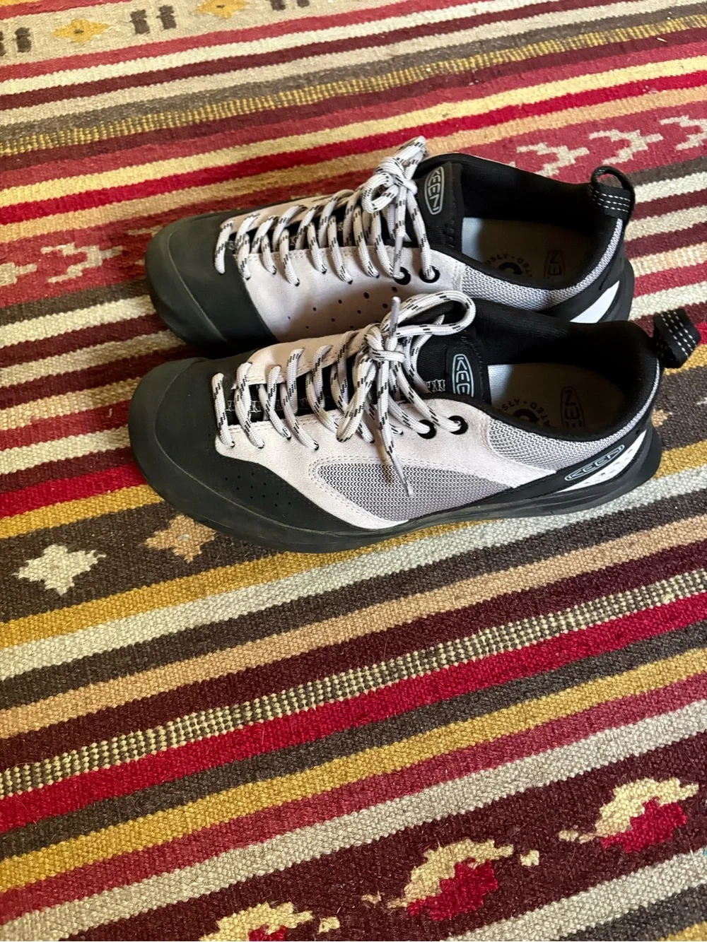 KEEN Jasper Rocks Light Purple and Black Lace-Up Sneakers - Picture 4 of 4